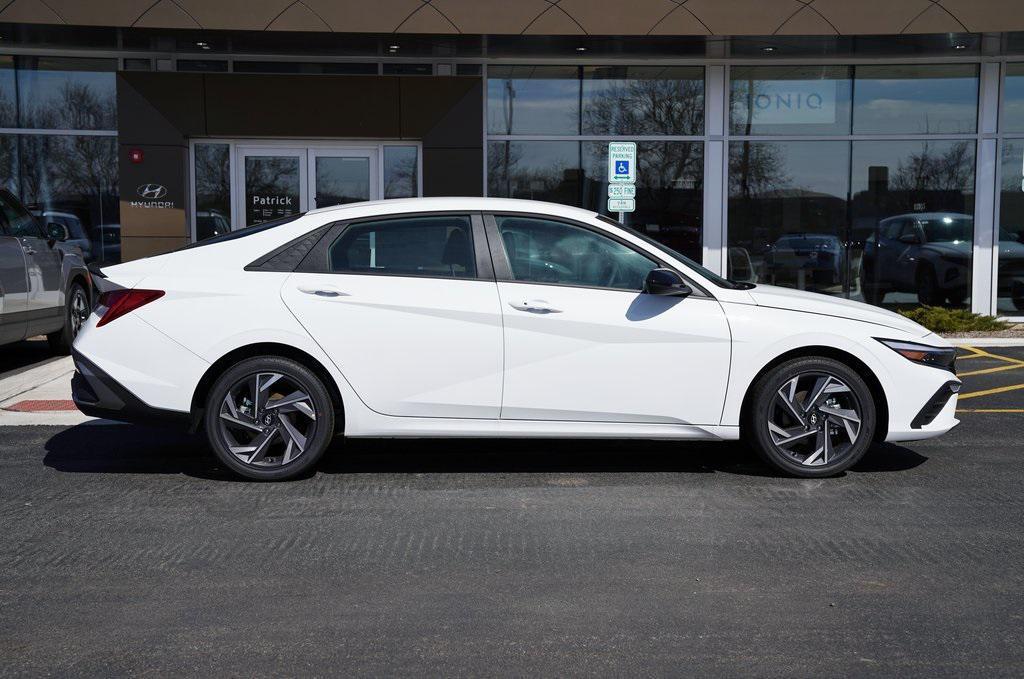 new 2025 Hyundai ELANTRA HEV car, priced at $28,495