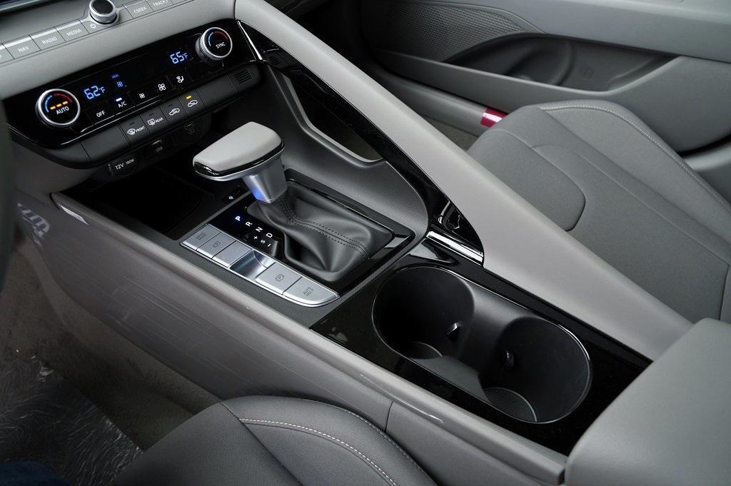 new 2025 Hyundai ELANTRA HEV car, priced at $27,495