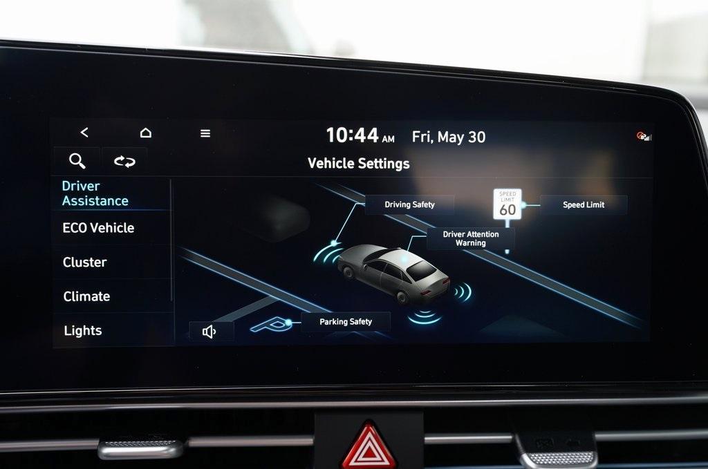 new 2025 Hyundai ELANTRA HEV car, priced at $27,495