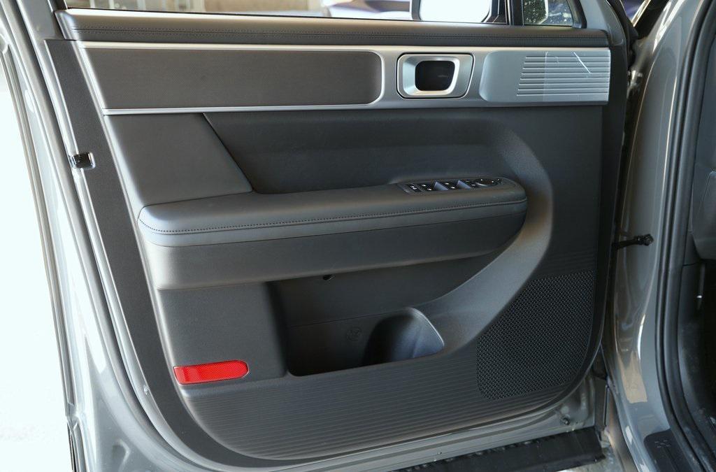 new 2025 Hyundai Santa Fe car, priced at $39,852