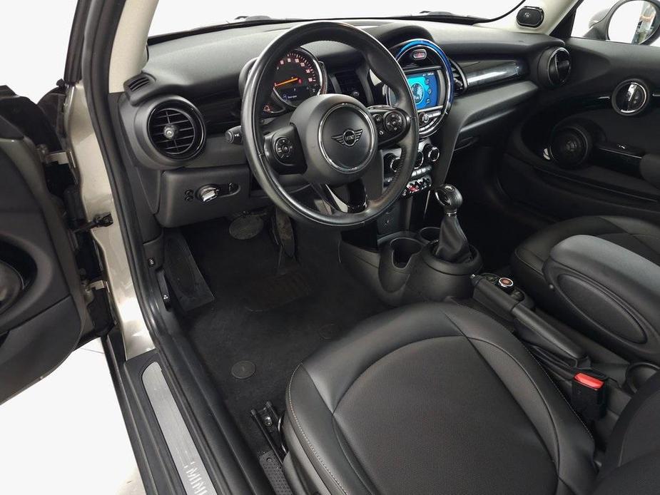 used 2019 MINI Hardtop car, priced at $17,998