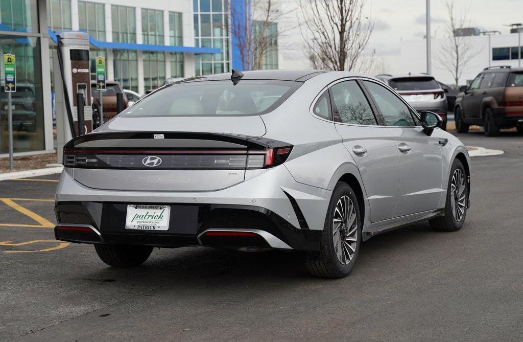 new 2025 Hyundai Sonata Hybrid car, priced at $37,528