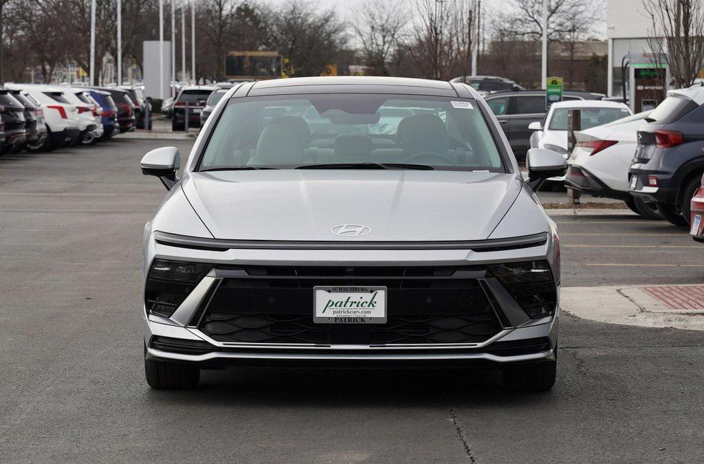 new 2025 Hyundai Sonata Hybrid car, priced at $37,528