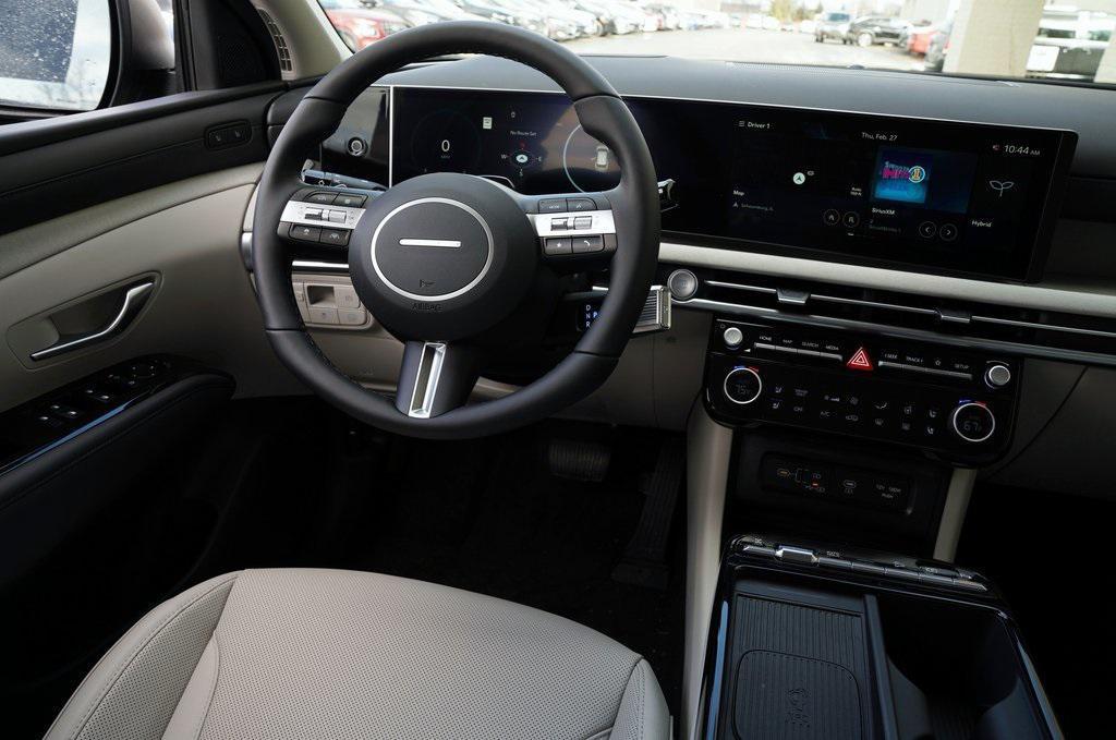 new 2025 Hyundai TUCSON Hybrid car, priced at $42,135