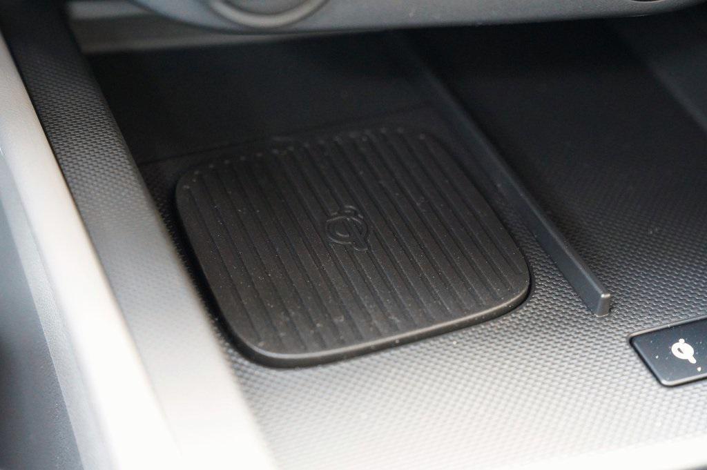 new 2025 Hyundai Elantra car, priced at $24,285