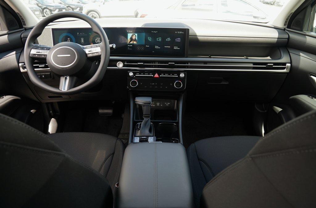 new 2025 Hyundai Tucson car, priced at $32,335