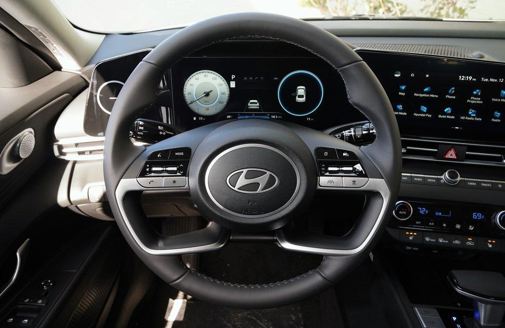 new 2025 Hyundai Elantra car, priced at $27,795