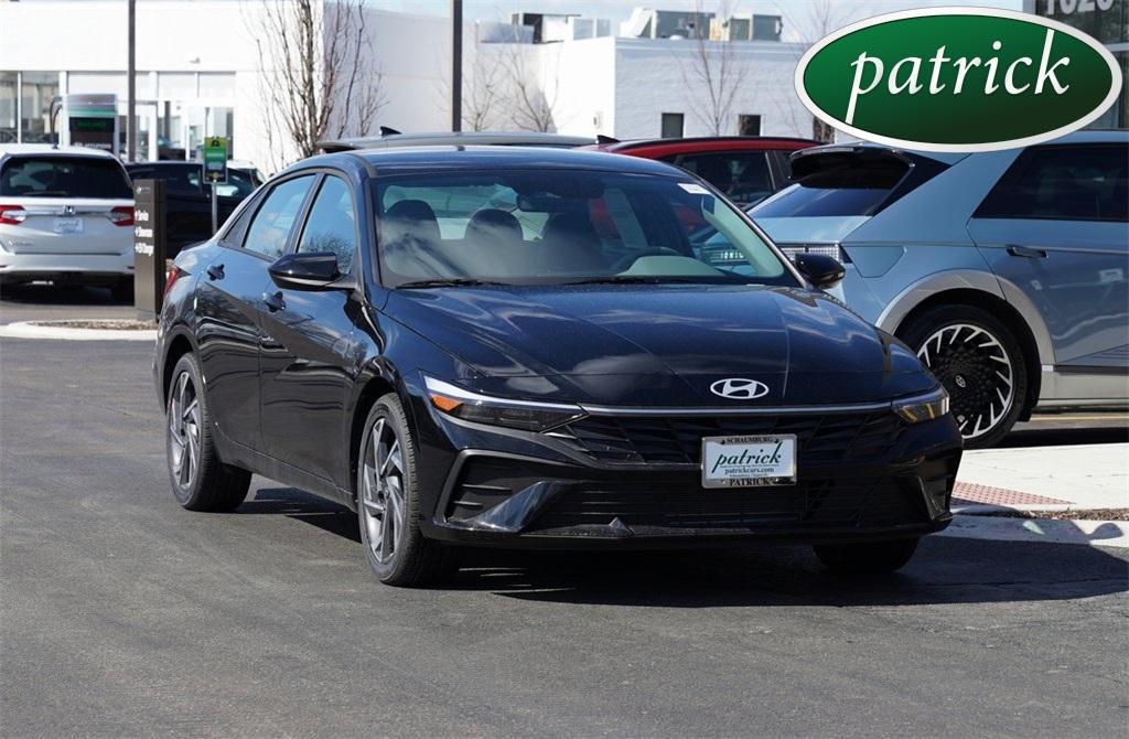 new 2025 Hyundai Elantra car, priced at $23,135