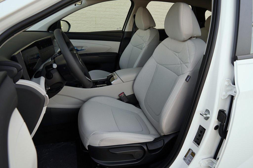new 2025 Hyundai Tucson car, priced at $31,135