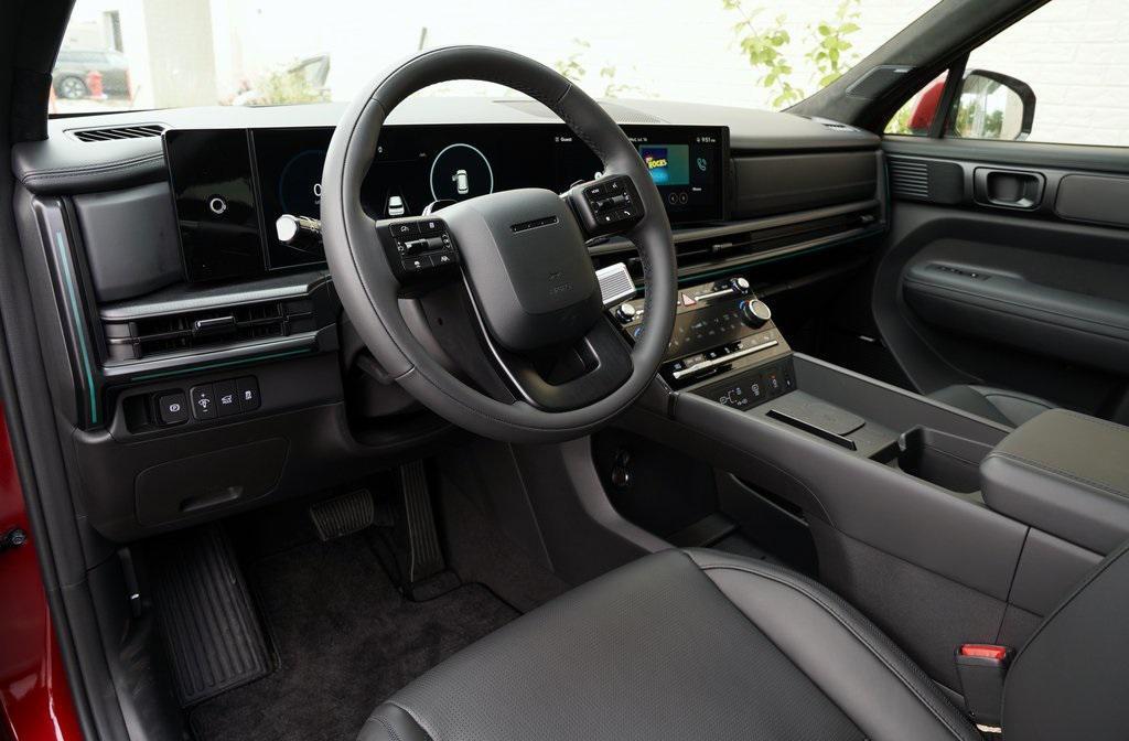new 2025 Hyundai Santa Fe car, priced at $47,670