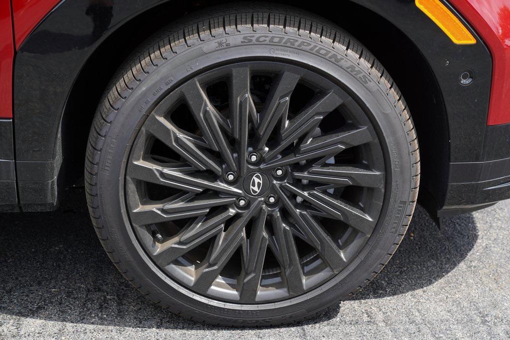 new 2025 Hyundai Santa Fe car, priced at $47,670