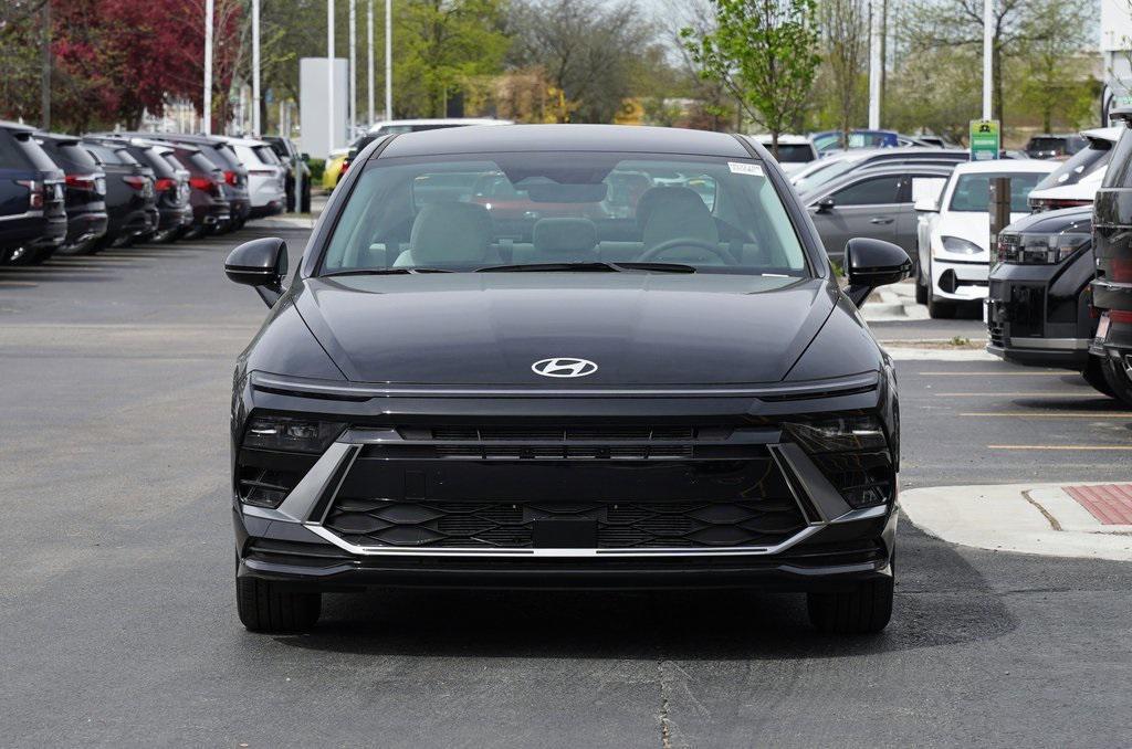 new 2025 Hyundai Sonata car, priced at $30,080