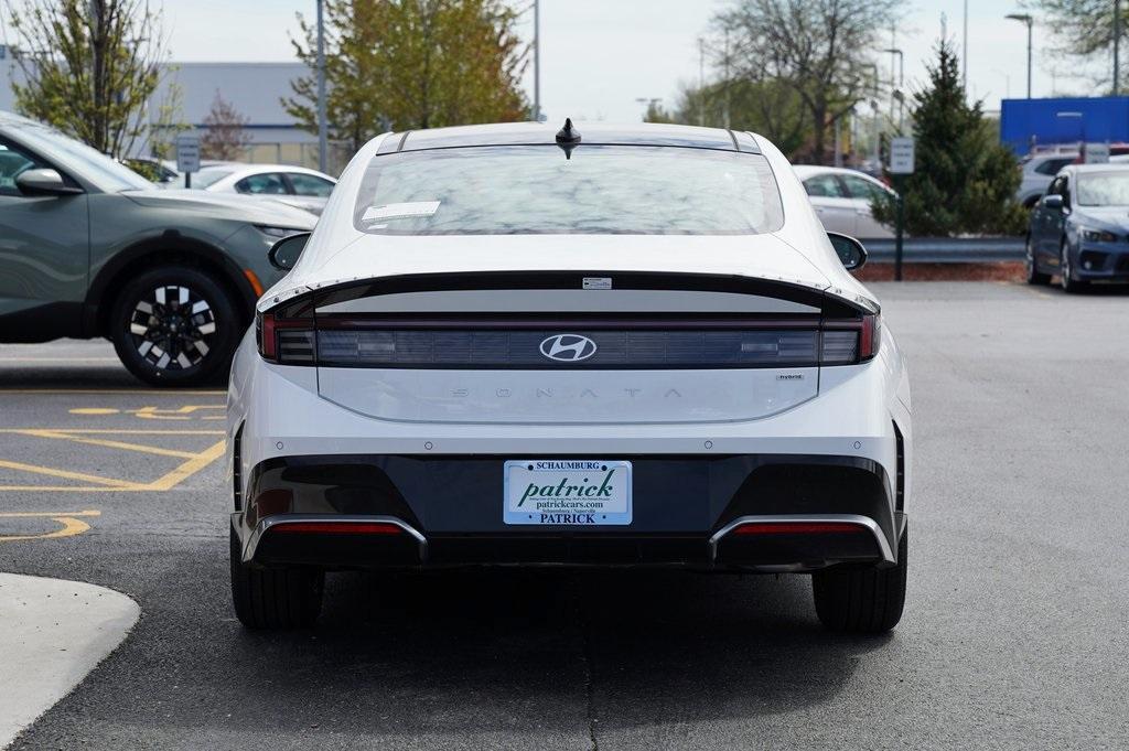 new 2025 Hyundai Sonata Hybrid car, priced at $38,990