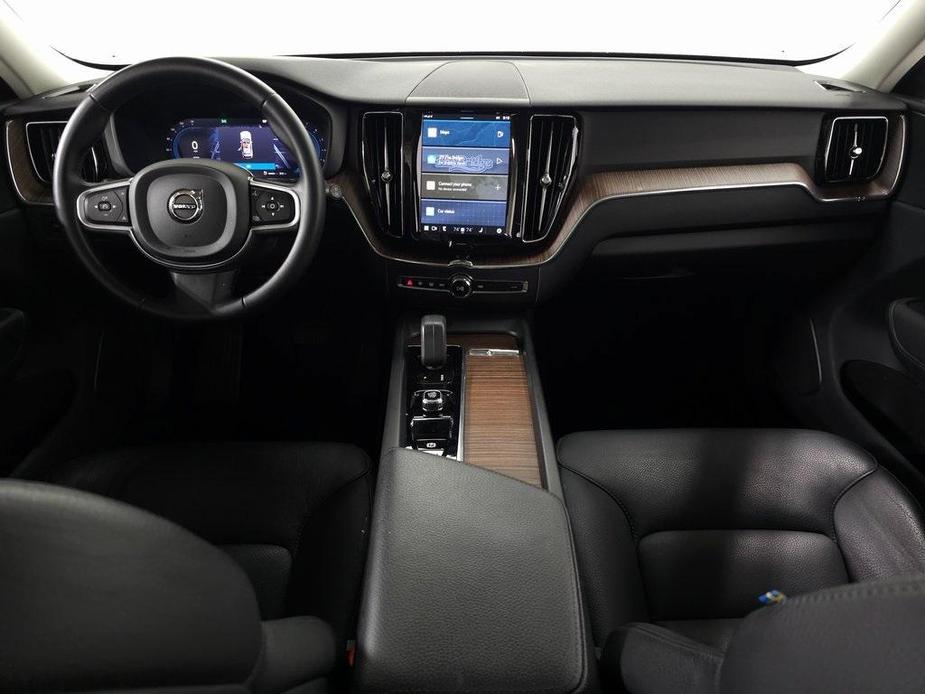 used 2022 Volvo XC60 car, priced at $32,888