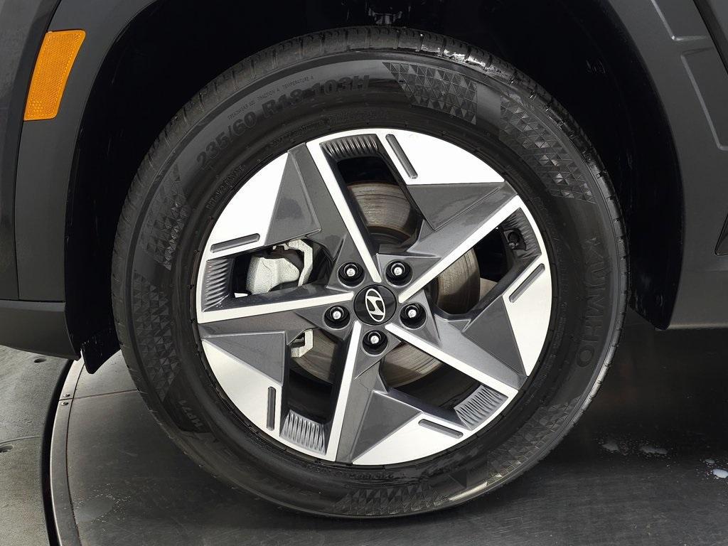 new 2025 Hyundai Tucson car, priced at $32,678