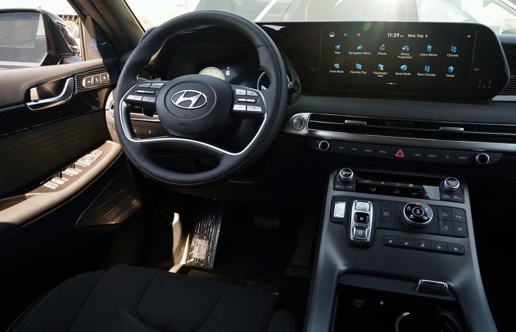 new 2025 Hyundai Palisade car, priced at $54,085