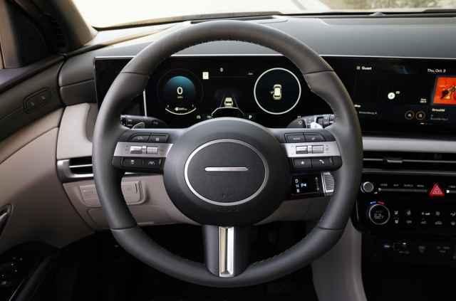 new 2025 Hyundai Tucson car, priced at $41,155