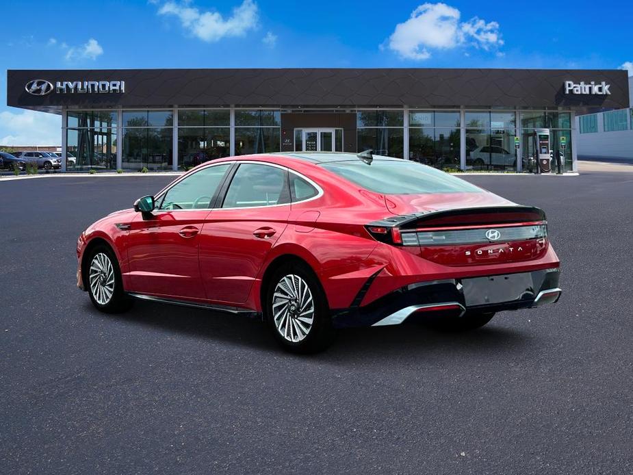 new 2025 Hyundai Sonata Hybrid car, priced at $38,937