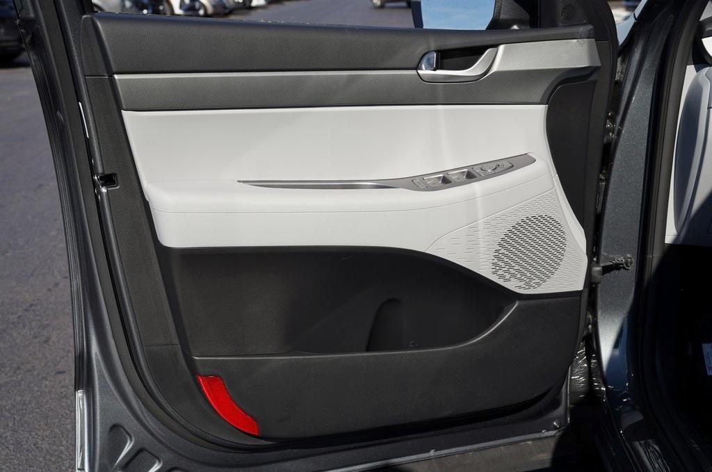 used 2025 Hyundai Palisade car, priced at $40,910