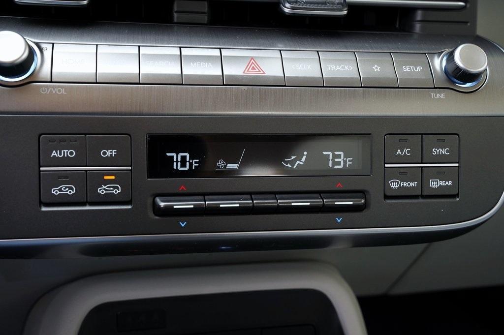 new 2025 Hyundai Kona car, priced at $27,266