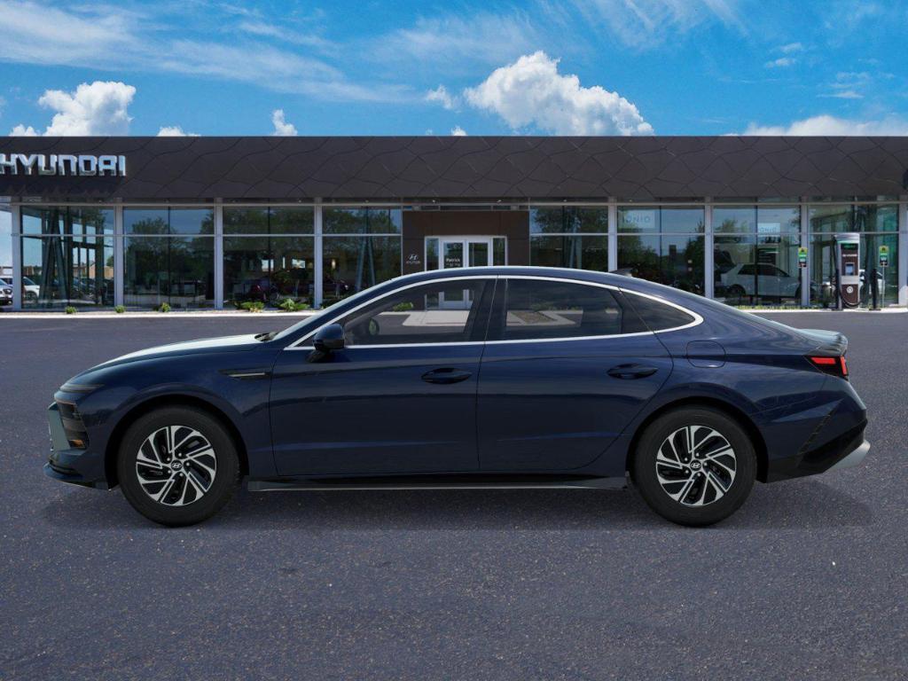 new 2026 Hyundai Sonata Hybrid car, priced at $30,850