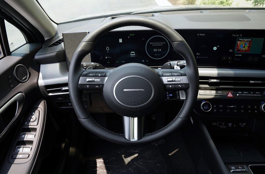 new 2025 Hyundai Sonata Hybrid car, priced at $38,158