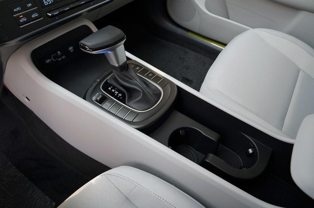 new 2025 Hyundai Kona car, priced at $28,160