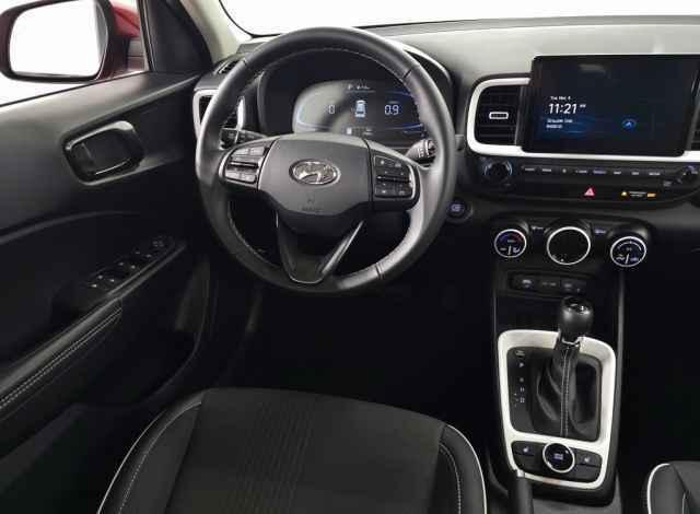 used 2024 Hyundai Venue car, priced at $24,301