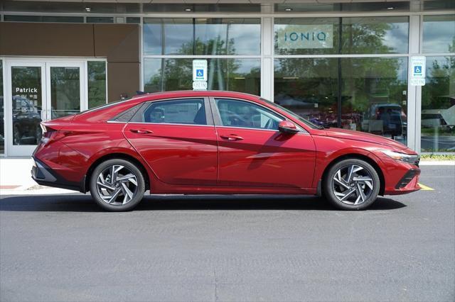 new 2024 Hyundai Elantra car, priced at $27,116