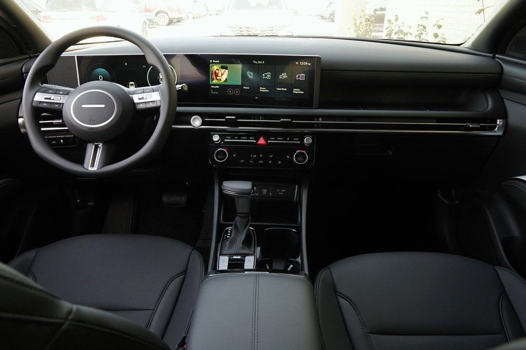 new 2025 Hyundai SANTA CRUZ car, priced at $36,000