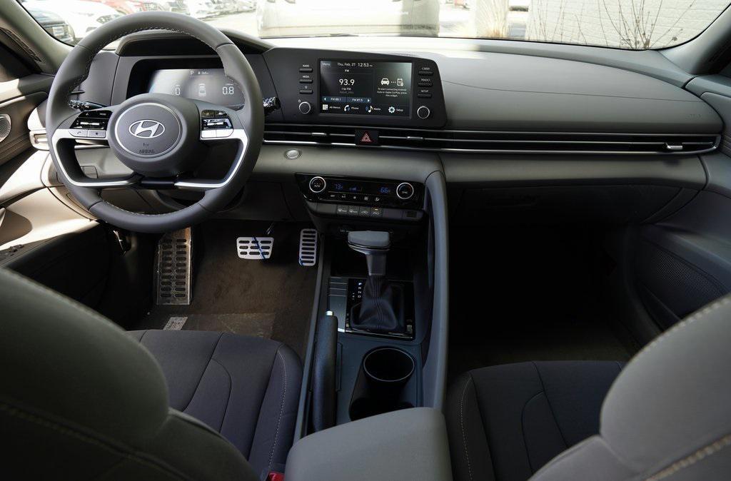 new 2025 Hyundai Elantra car, priced at $23,785