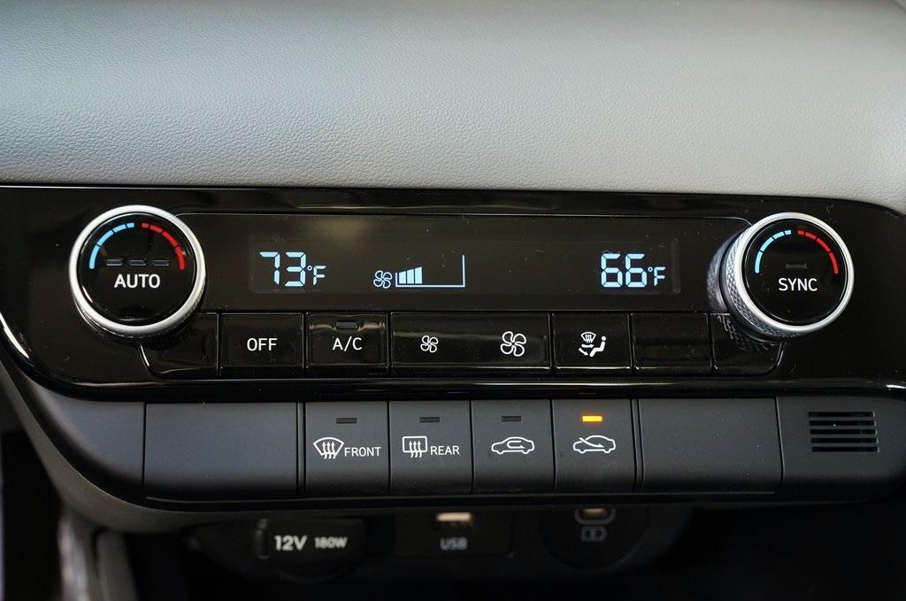 new 2025 Hyundai Elantra car, priced at $23,785
