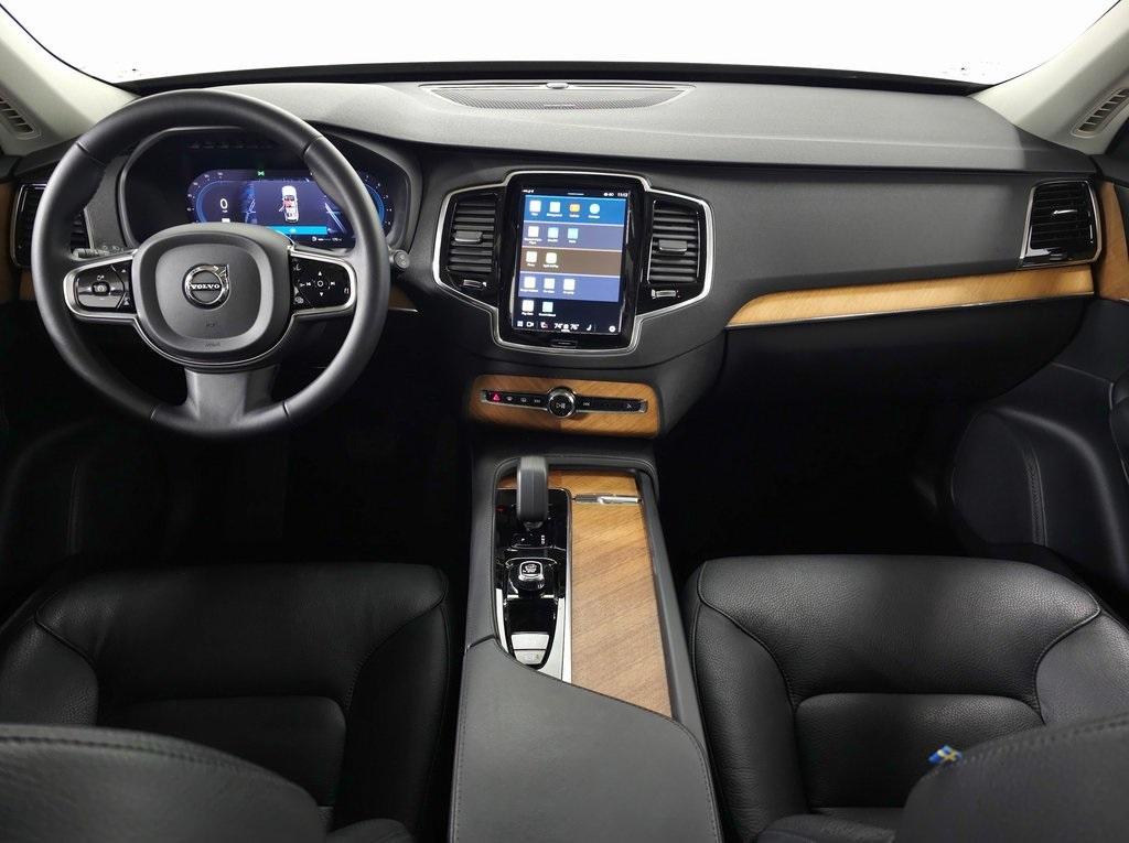 new 2023 Volvo XC90 car, priced at $44,988