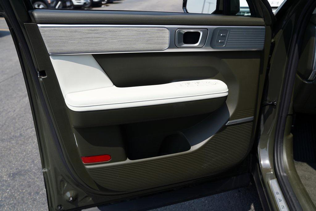 new 2025 Hyundai SANTA FE HEV car, priced at $50,155