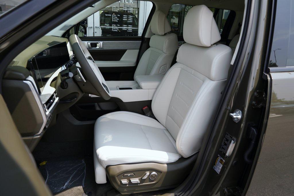 new 2025 Hyundai SANTA FE HEV car, priced at $50,155