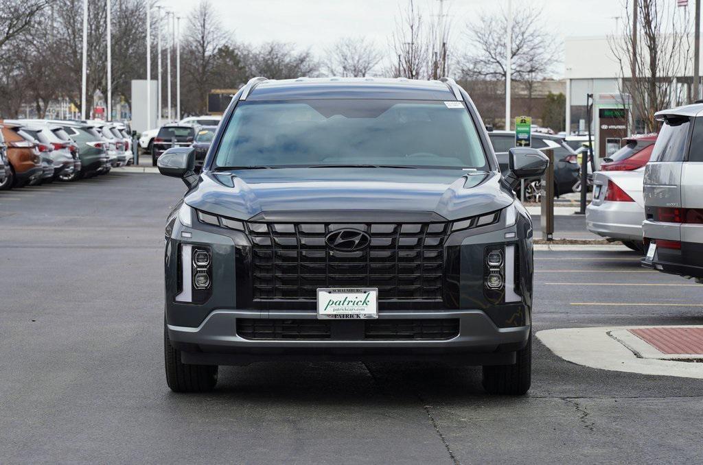 new 2025 Hyundai Palisade car, priced at $42,850