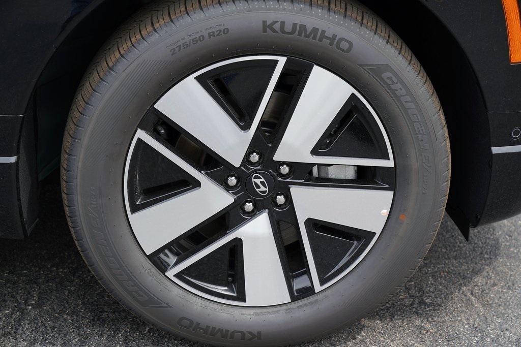 new 2026 Hyundai IONIQ 9 car, priced at $68,825
