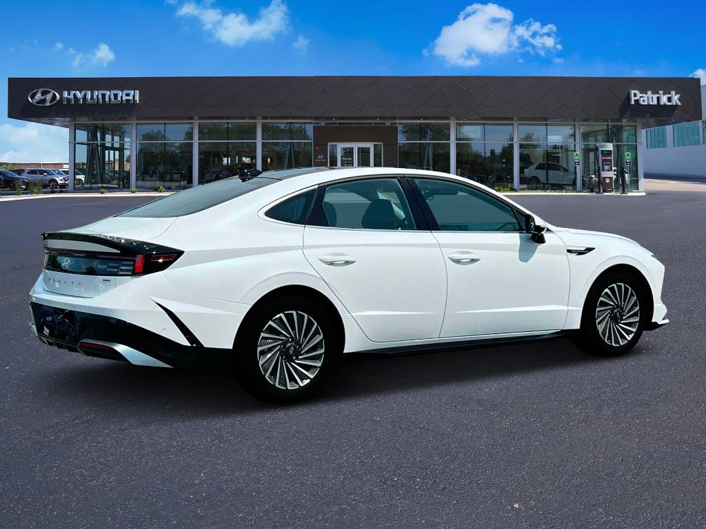 new 2025 Hyundai Sonata Hybrid car, priced at $38,250