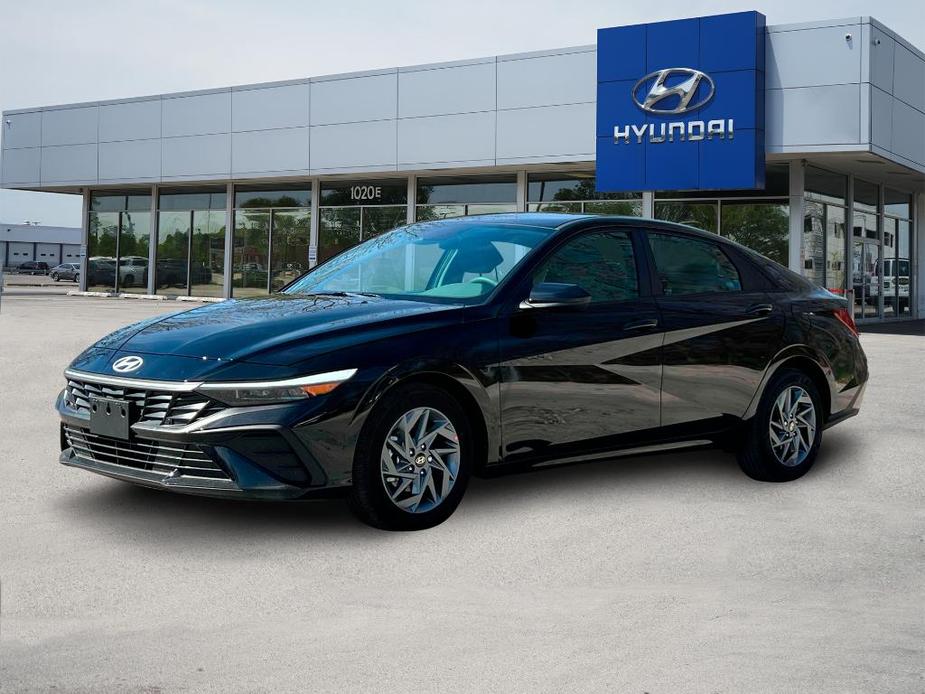 new 2024 Hyundai Elantra car, priced at $24,701