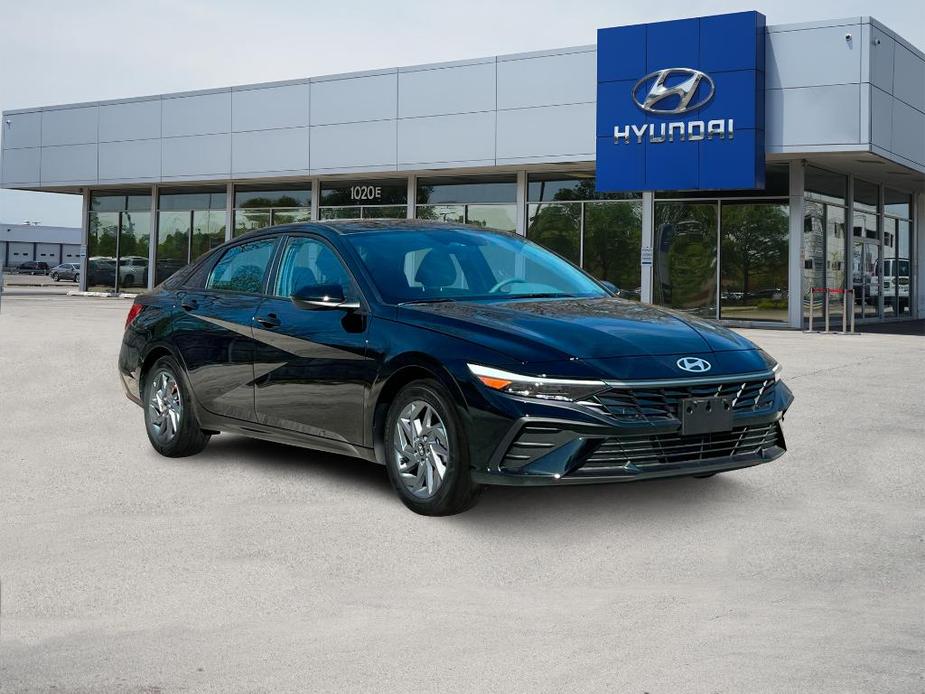 new 2024 Hyundai Elantra car, priced at $24,701