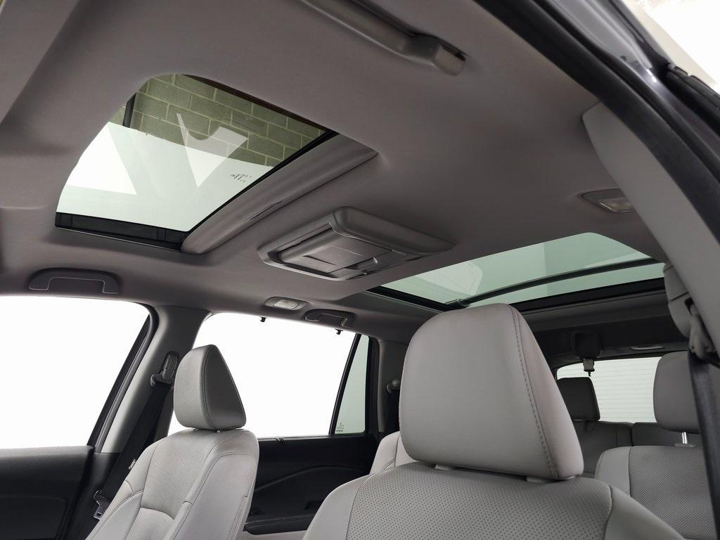used 2018 Honda Pilot car, priced at $23,488