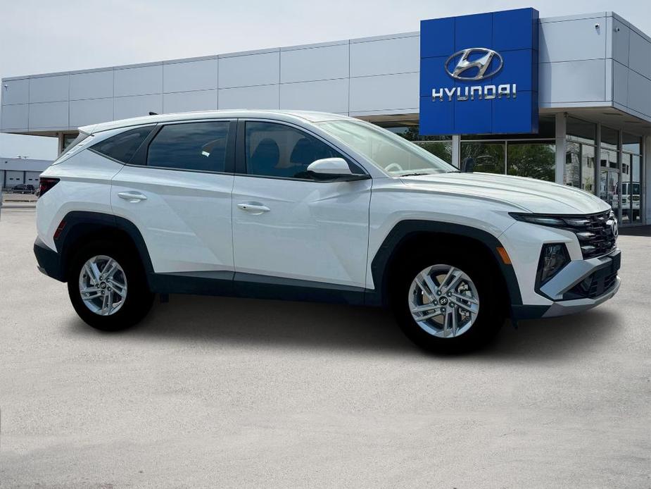 new 2025 Hyundai Tucson car, priced at $30,124