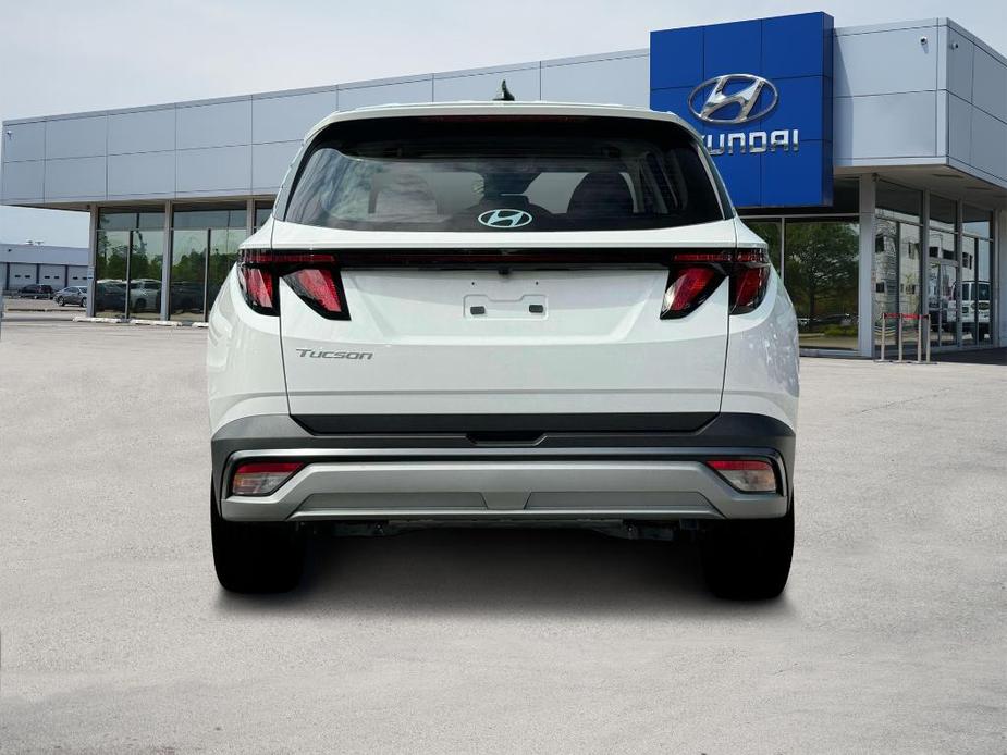 new 2025 Hyundai Tucson car, priced at $30,124