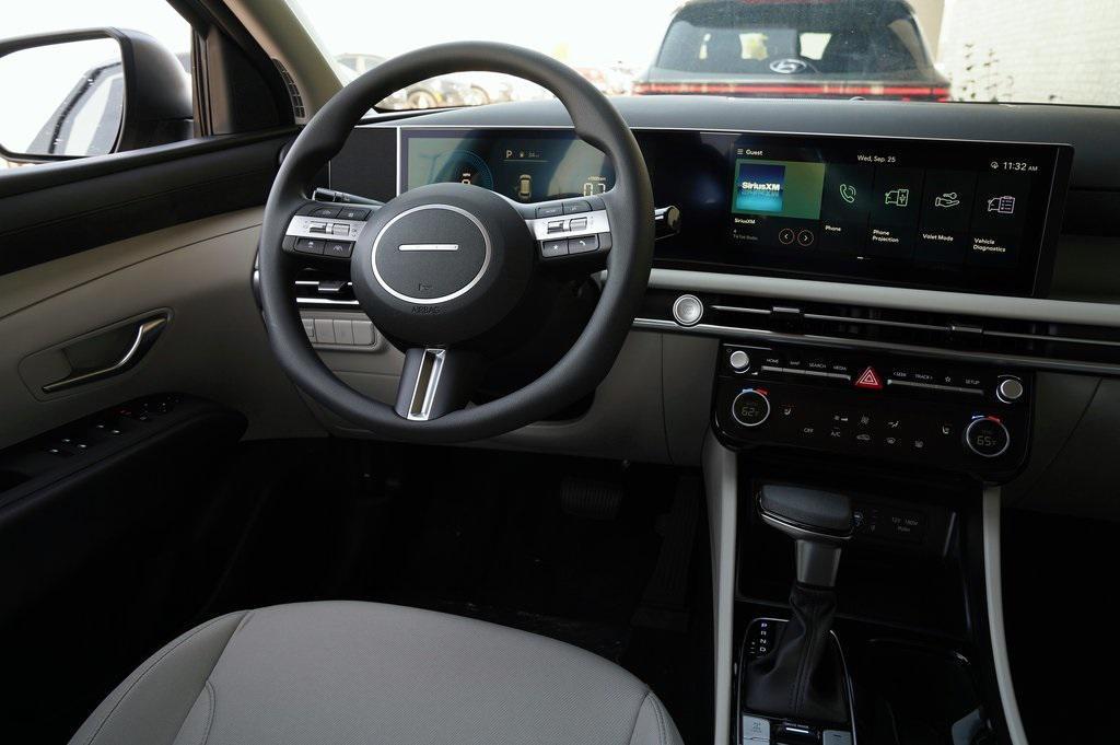 new 2025 Hyundai Tucson car, priced at $32,560