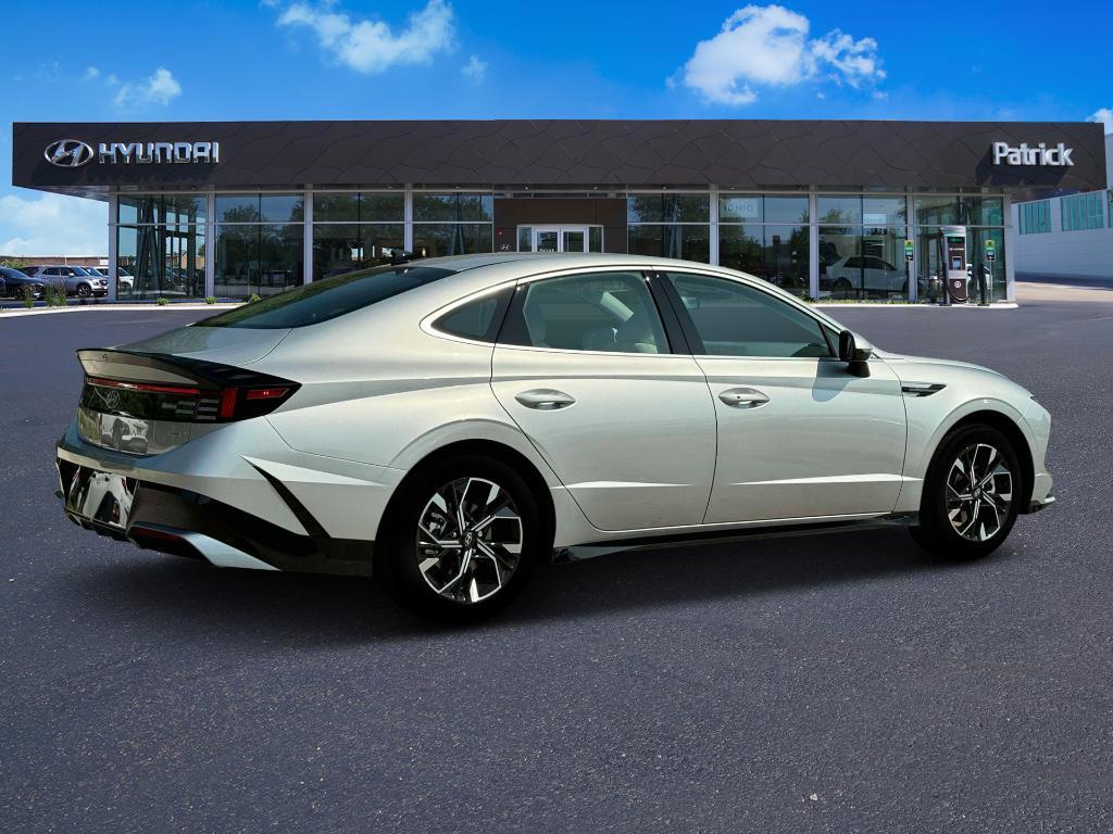 new 2025 Hyundai Sonata car, priced at $30,075