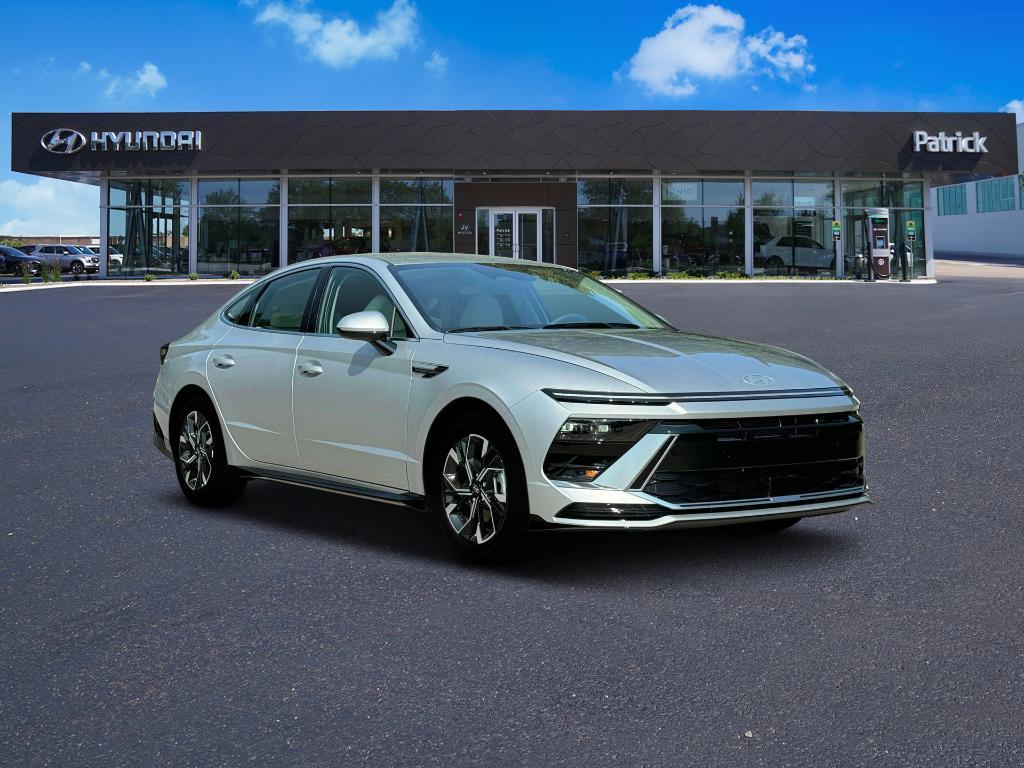 new 2025 Hyundai Sonata car, priced at $30,075