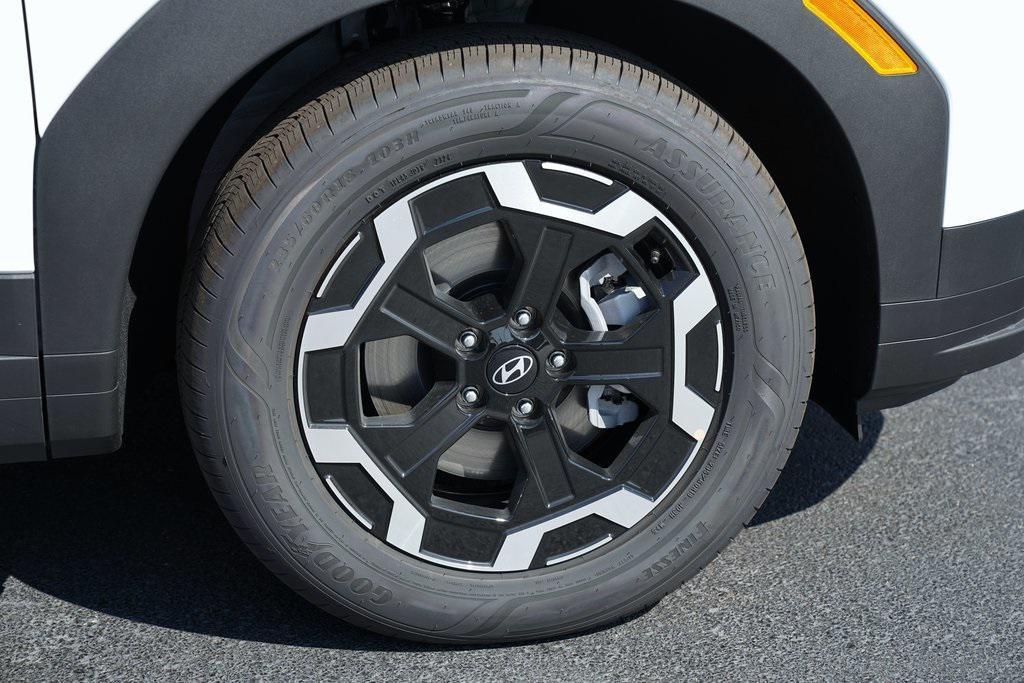 new 2025 Hyundai Santa Fe car, priced at $38,580