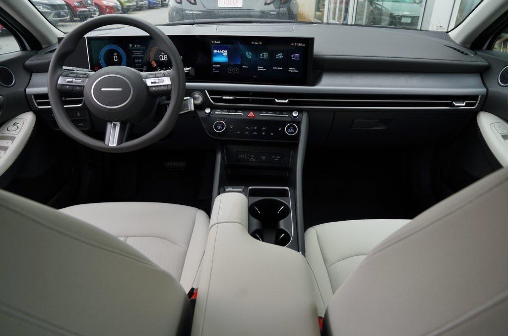 new 2025 Hyundai Sonata car, priced at $30,570