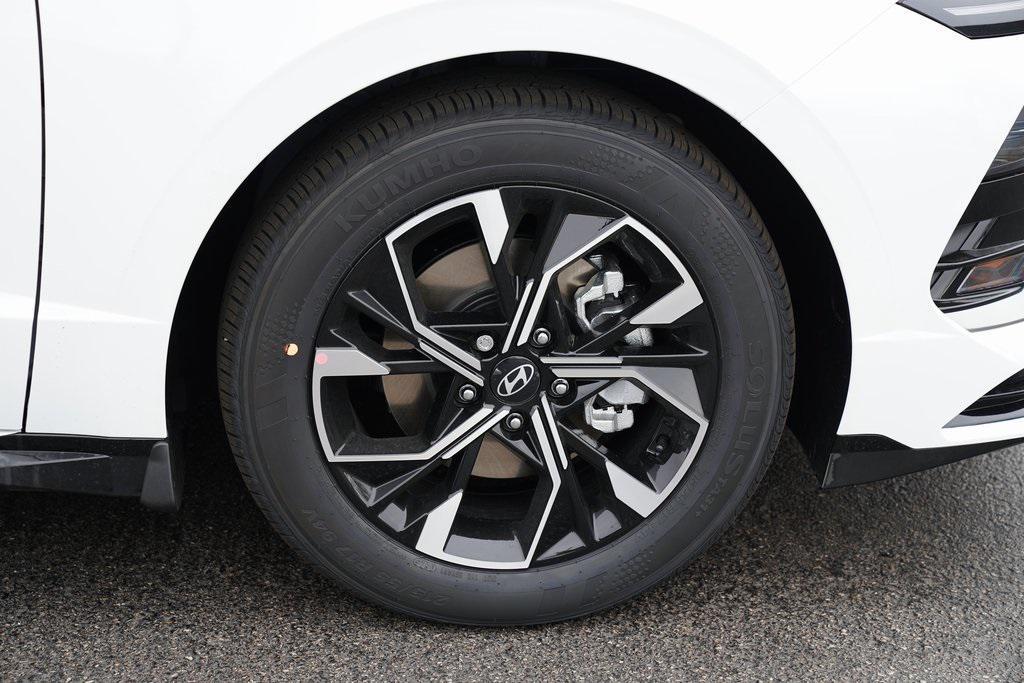 new 2025 Hyundai Sonata car, priced at $30,570