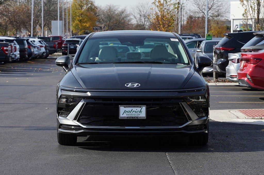 new 2025 Hyundai Sonata Hybrid car, priced at $31,112